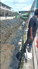 Penggalian parit yang berdampak pipa